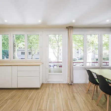 Le Diable Bleu 3 Bedrooms Climatisation 8 Couchages غرونوبل